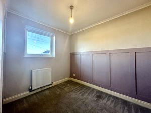 Bedroom- click for photo gallery